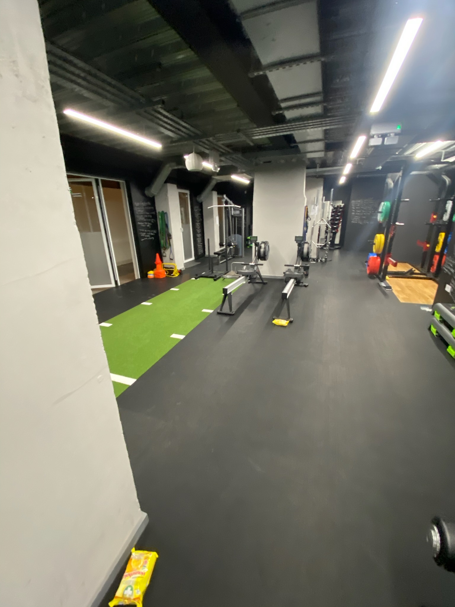 Commercial refurbishment works by Loyalty Construction